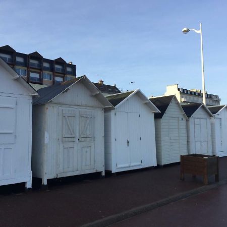 Maison de pêcheur 30m de la plage Luc-sur-Mer Extérieur photo
